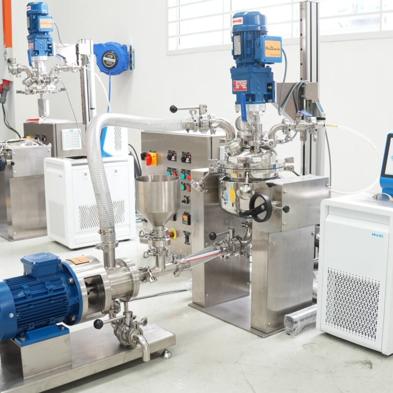 Multimix Lab Inline High Shear Mixer 403 with Vacuum High Torque Mixer and recirculating hot bath