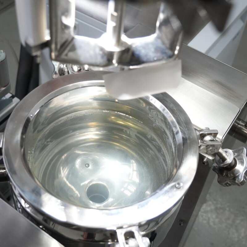 Multimix Vacuum High Torque Mixer with jacketed vessel for heating/cooling
