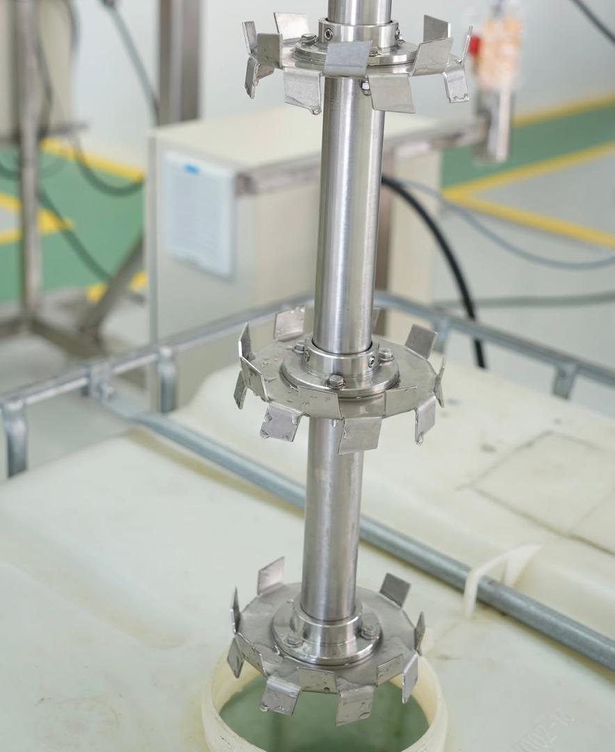 Multimix Batch High Speed Disperser with three stages